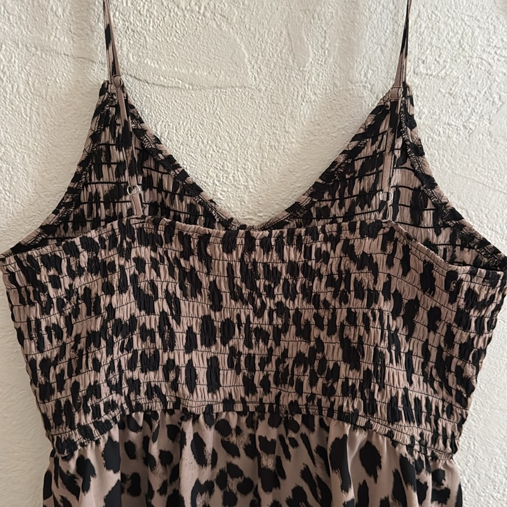 Women’s Leopard Print Top - Picture 7 of 7